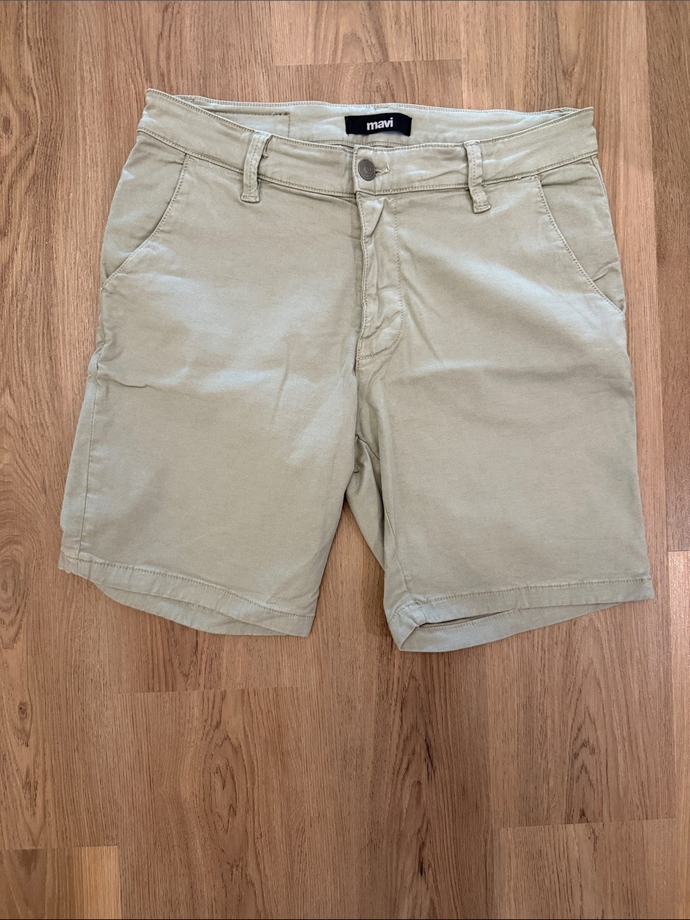 Mavi Men’s Light Khaki Flat-Front Shorts